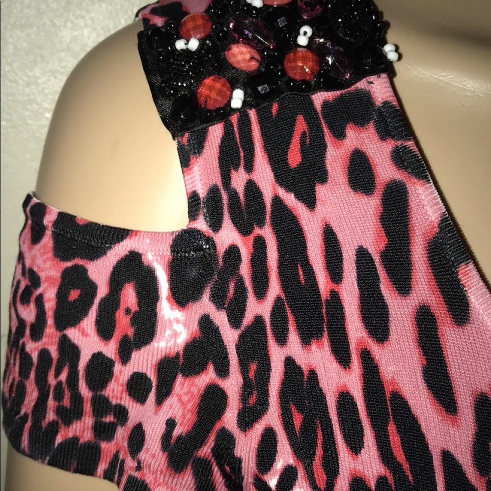 Leopard pink and black too with detailed design - Picture 5 of 7